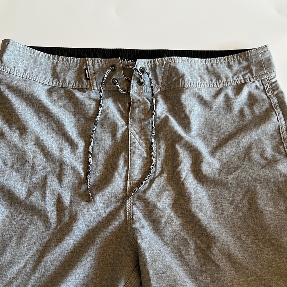 Element Shorts Size 34 4-Way Flex